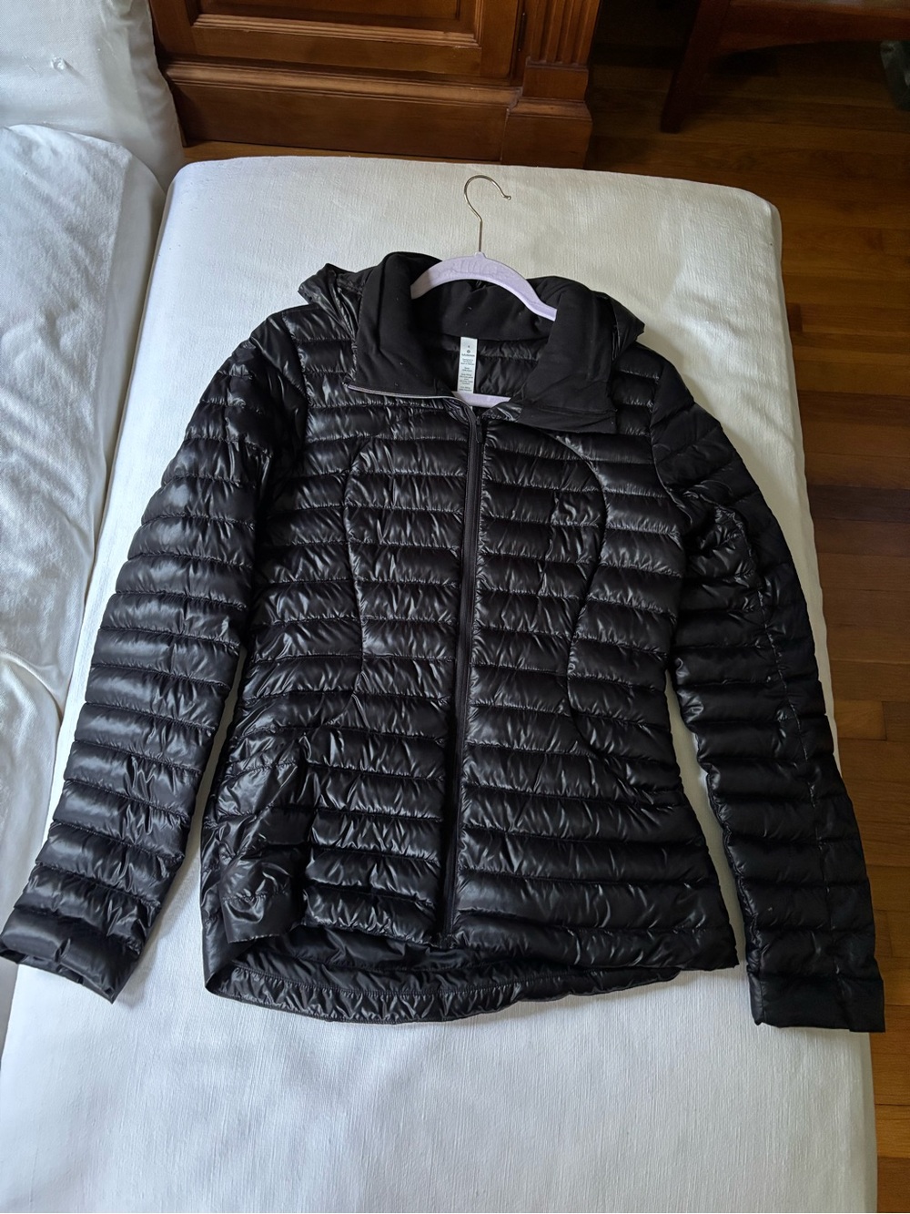 Women’s Lululemon Lightweight Quilted Hooded Jacket - Black - Size 4